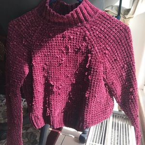 Distressed Maroon H&M cropped sweater chenille